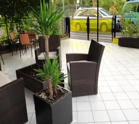 Hotel Bologna Отель
